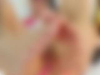 Live cam show with Indi-catalina - Camel Toe on sexylive.show