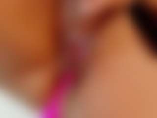 Live cam show with Indi-catalina - Dildo Or Vibrator on Camsoda