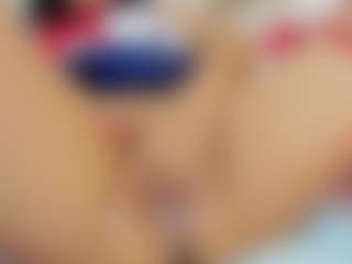 Live cam show with Indi-catalina - Public Lovense on pussylord.com