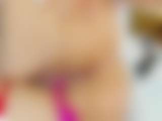Live cam show with Indi-catalina - Garter on AdultVida.com