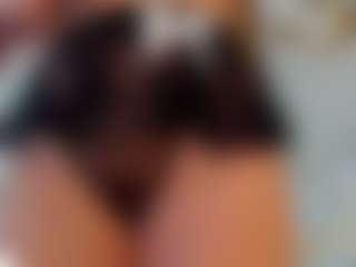 Live cam show with Indi-catalina - Thick on crypto-cams