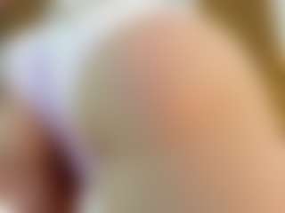 Live cam show with Indi-catalina - Garter on slutload
