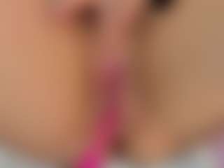 Live cam show with Indi-catalina - Double Penetration on Camsoda