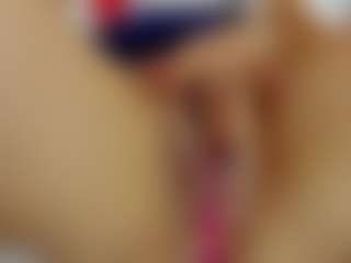 Live cam show with Indi-catalina - Moaning on SinfulBabes