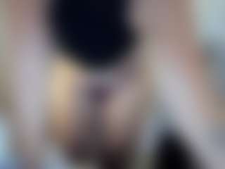 Hotpinkcheeto's Live Sex Cam Show