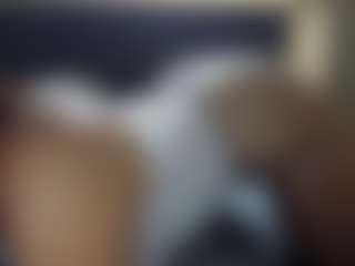 Hotpinkcheeto's Live Sex Cam Show