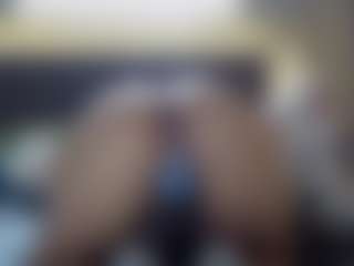 Hotpinkcheeto's Live Sex Cam Show