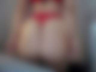 Hotpinkcheeto's Live Sex Cam Show