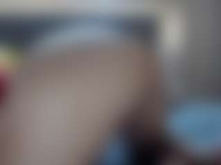Hotpinkcheeto's Live Sex Cam Show
