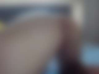 Hotpinkcheeto's Live Sex Cam Show