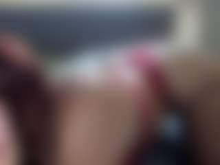 Hotpinkcheeto's Live Sex Cam Show