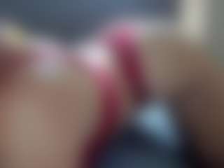 Hotpinkcheeto's Live Sex Cam Show