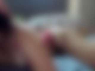 Hotpinkcheeto's Live Sex Cam Show