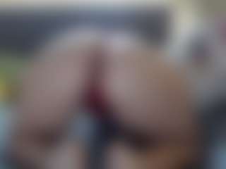 Hotpinkcheeto's Live Sex Cam Show