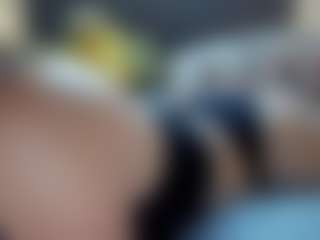 Hotpinkcheeto's Live Sex Cam Show