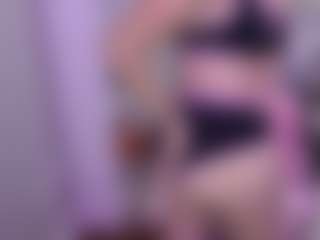 Hotpinkcheeto's Live Sex Cam Show