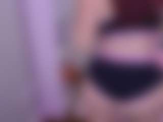 Hotpinkcheeto's Live Sex Cam Show