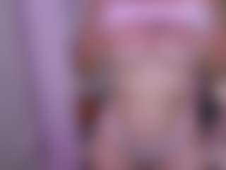 Hotpinkcheeto's Live Sex Cam Show