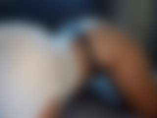 Hotpinkcheeto's Live Sex Cam Show