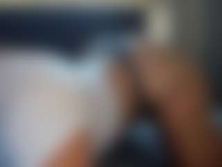Hotpinkcheeto's Live Sex Cam Show
