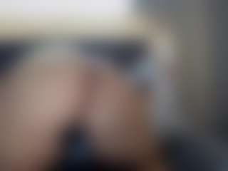 Hotpinkcheeto's Live Sex Cam Show