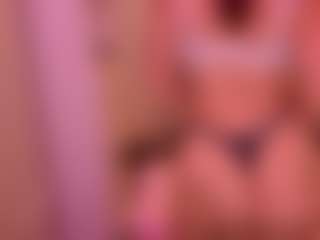 Live cam show with Hotpinkcheeto - Shaved Pussy on SinfulBabes