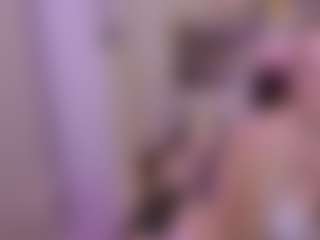 Hotpinkcheeto's Live Sex Cam Show