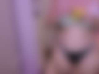 Hotpinkcheeto's Live Sex Cam Show