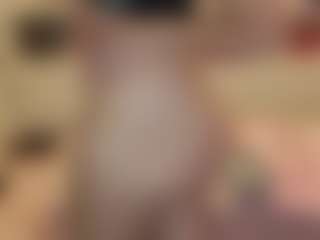 Hotpinkcheeto's Live Sex Cam Show