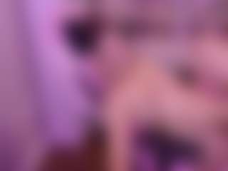Hotpinkcheeto's Live Sex Cam Show