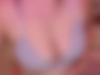 Hotpinkcheeto's Live Sex Cam Show