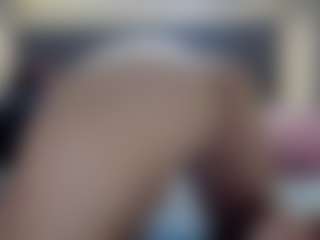 Hotpinkcheeto's Live Sex Cam Show