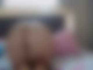 Hotpinkcheeto's Live Sex Cam Show