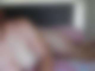 Hotpinkcheeto's Live Sex Cam Show