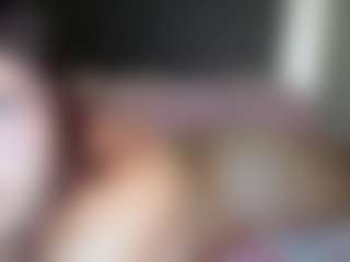 Hotpinkcheeto's Live Sex Cam Show