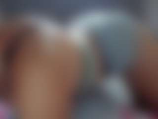 Hotpinkcheeto's Live Sex Cam Show