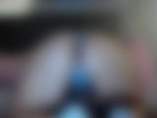 Hotpinkcheeto's Live Sex Cam Show