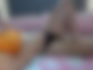 Hotpinkcheeto's Live Sex Cam Show