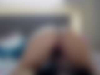 Hotpinkcheeto's Live Sex Cam Show