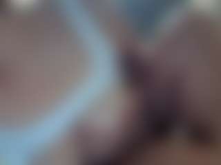Hotpinkcheeto's Live Sex Cam Show