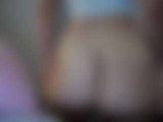 Hotpinkcheeto's Live Sex Cam Show