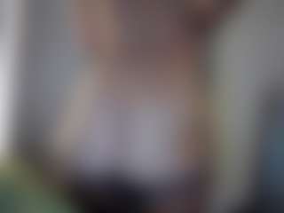 Hotpinkcheeto's Live Sex Cam Show