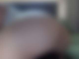 Hotpinkcheeto's Live Sex Cam Show