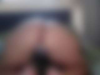 Hotpinkcheeto's Live Sex Cam Show