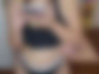 Hotpinkcheeto's Live Sex Cam Show