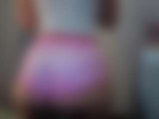 Hotpinkcheeto's Live Sex Cam Show