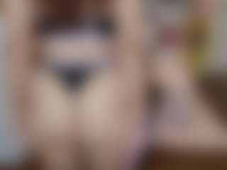 Hotpinkcheeto's Live Sex Cam Show