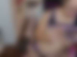 Hotpinkcheeto's Live Sex Cam Show