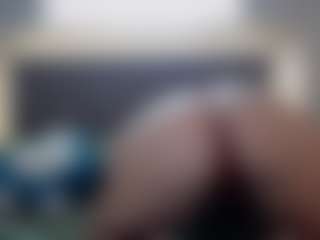 Hotpinkcheeto's Live Sex Cam Show