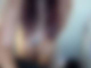 Hotpinkcheeto's Live Sex Cam Show